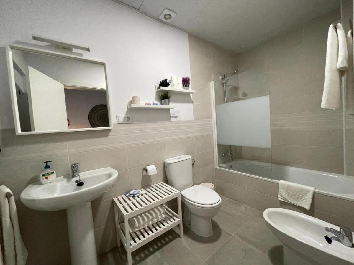 Apartamentos Turísticos Mamelón Jerez de la Frontera Exterior foto