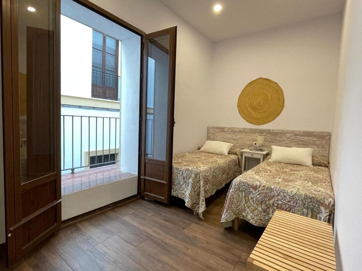 Apartamentos Turísticos Mamelón Jerez de la Frontera Exterior foto