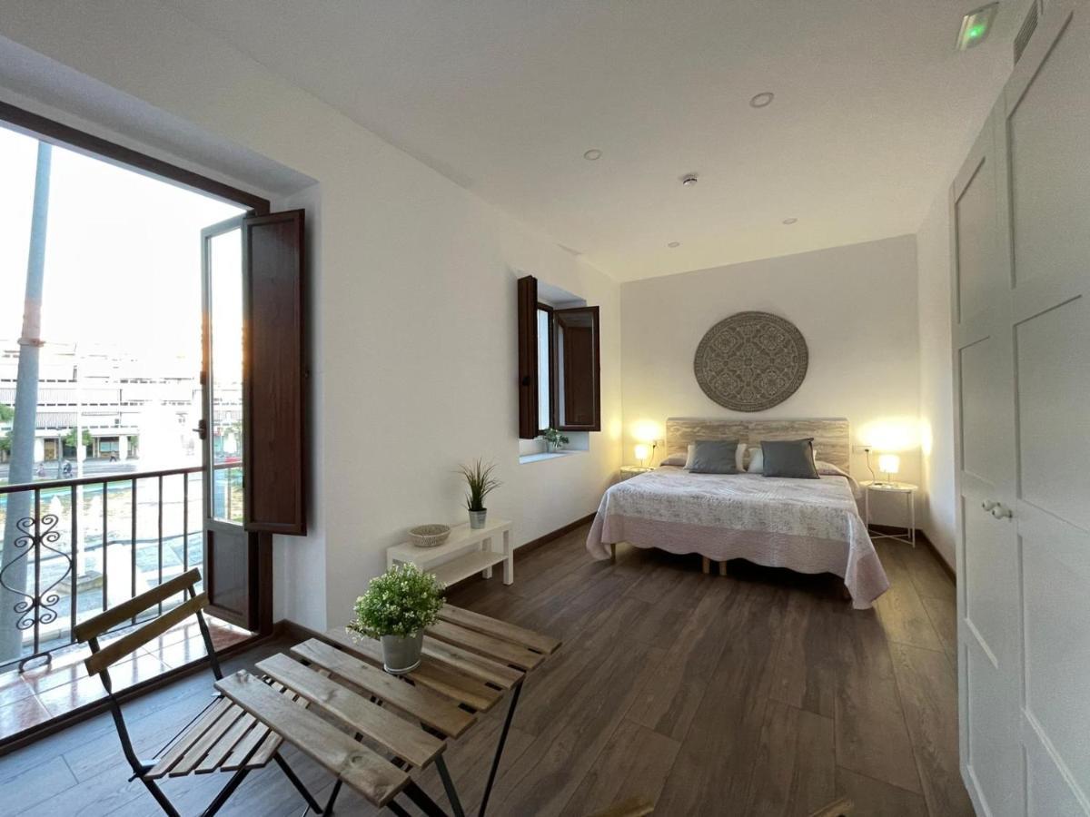 Apartamentos Turísticos Mamelón Jerez de la Frontera Exterior foto