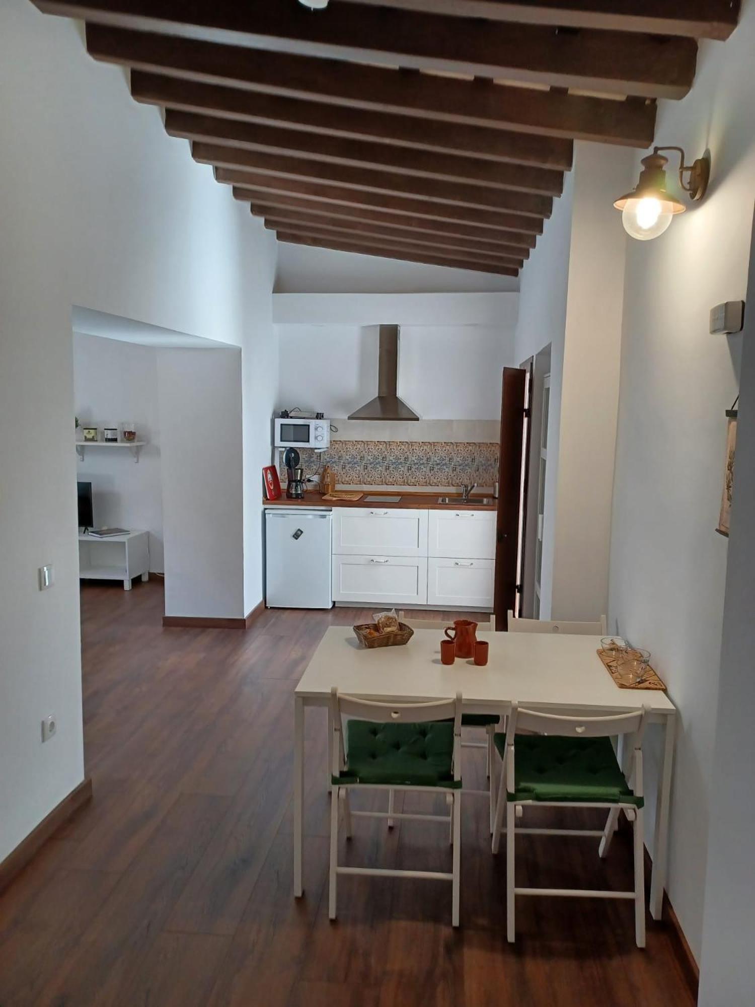 Apartamentos Turísticos Mamelón Jerez de la Frontera Habitación foto